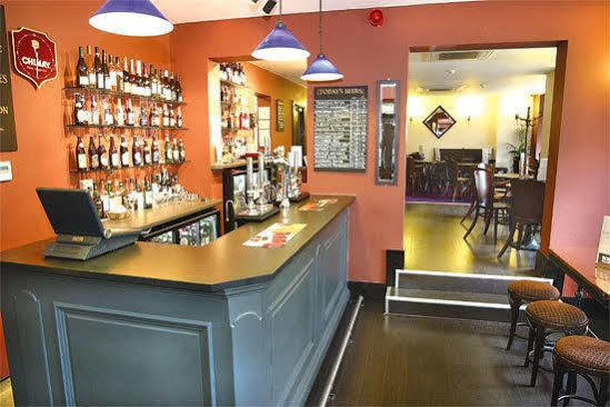 The Mitre Inn Knaresborough Exterior foto